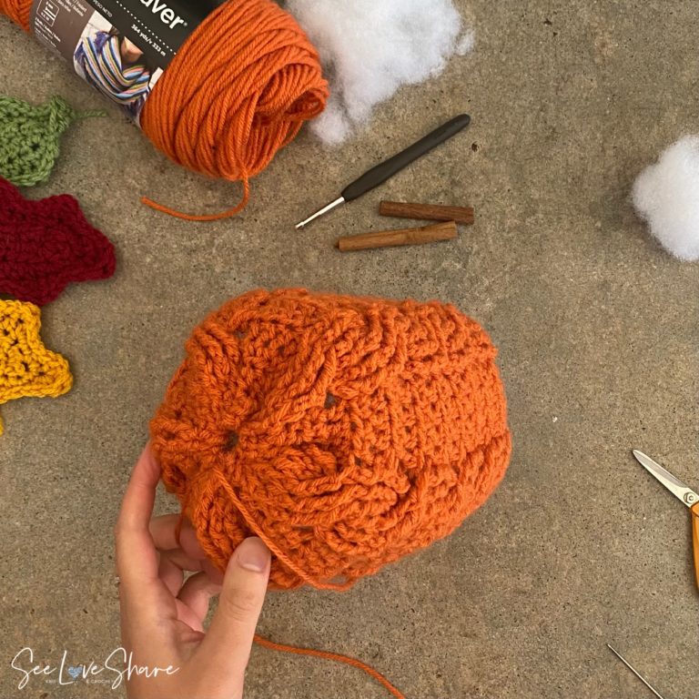 Crochet Cable Pumpkin - Beginner's Guide & Free Crochet Pattern