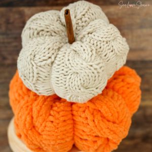 Knit cable pumpkin