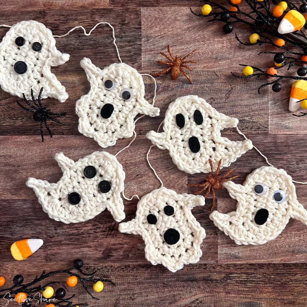 Halloween Spooky Boo Ghost Garland – Free Crochet Pattern