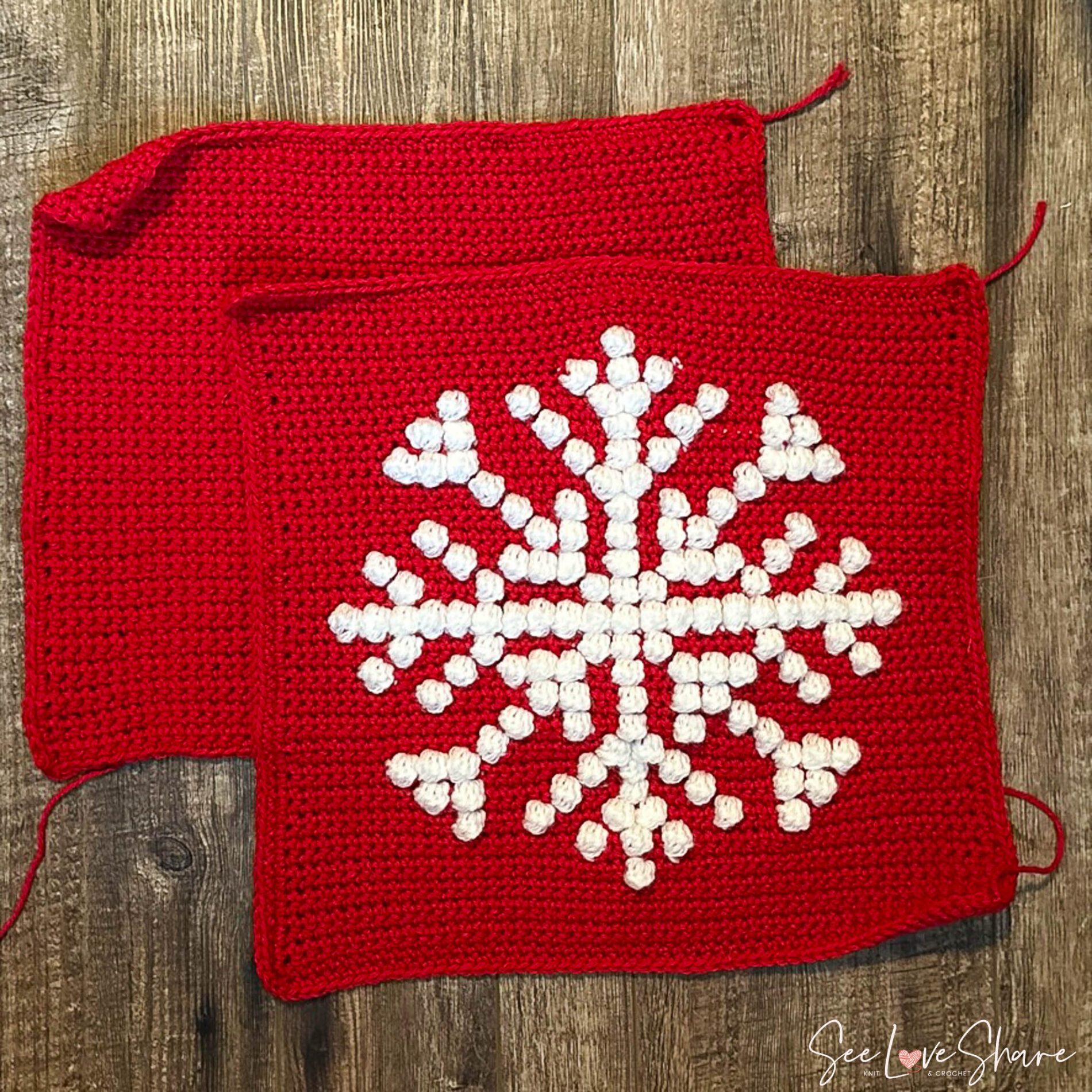 Snowflake Bobble Stitch Holiday Pillow Cover - Free Crochet Pattern