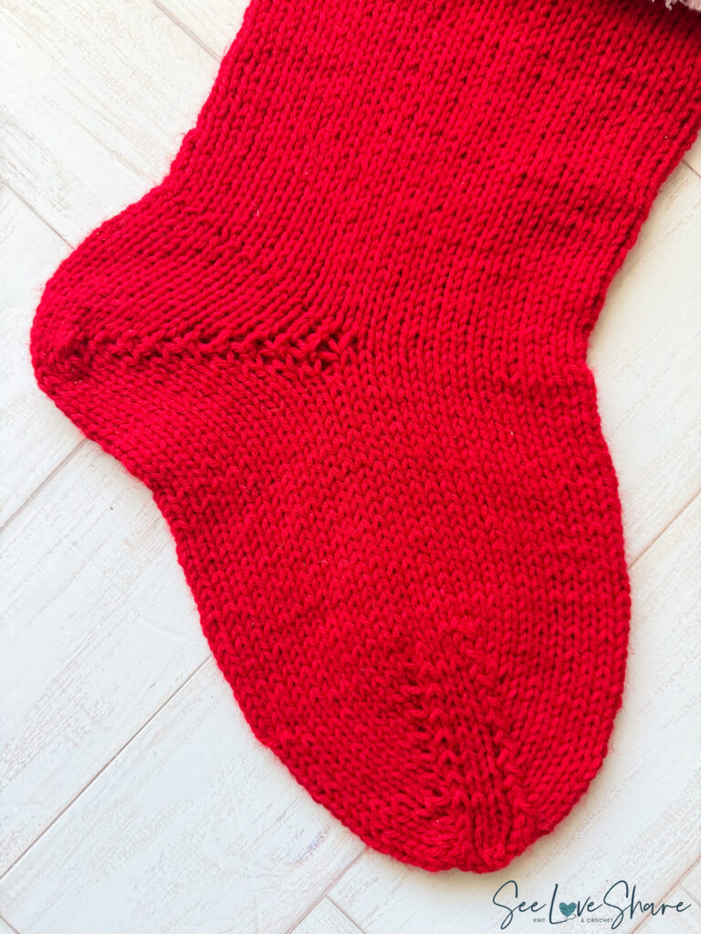 knit Christmas stocking pattern