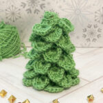 Toilet paper roll crochet Christmas trees